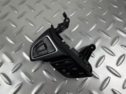 Кнопки керування на кермі ліві Ford Escape MK3 17-19 під адаптивний круїз - превью 1