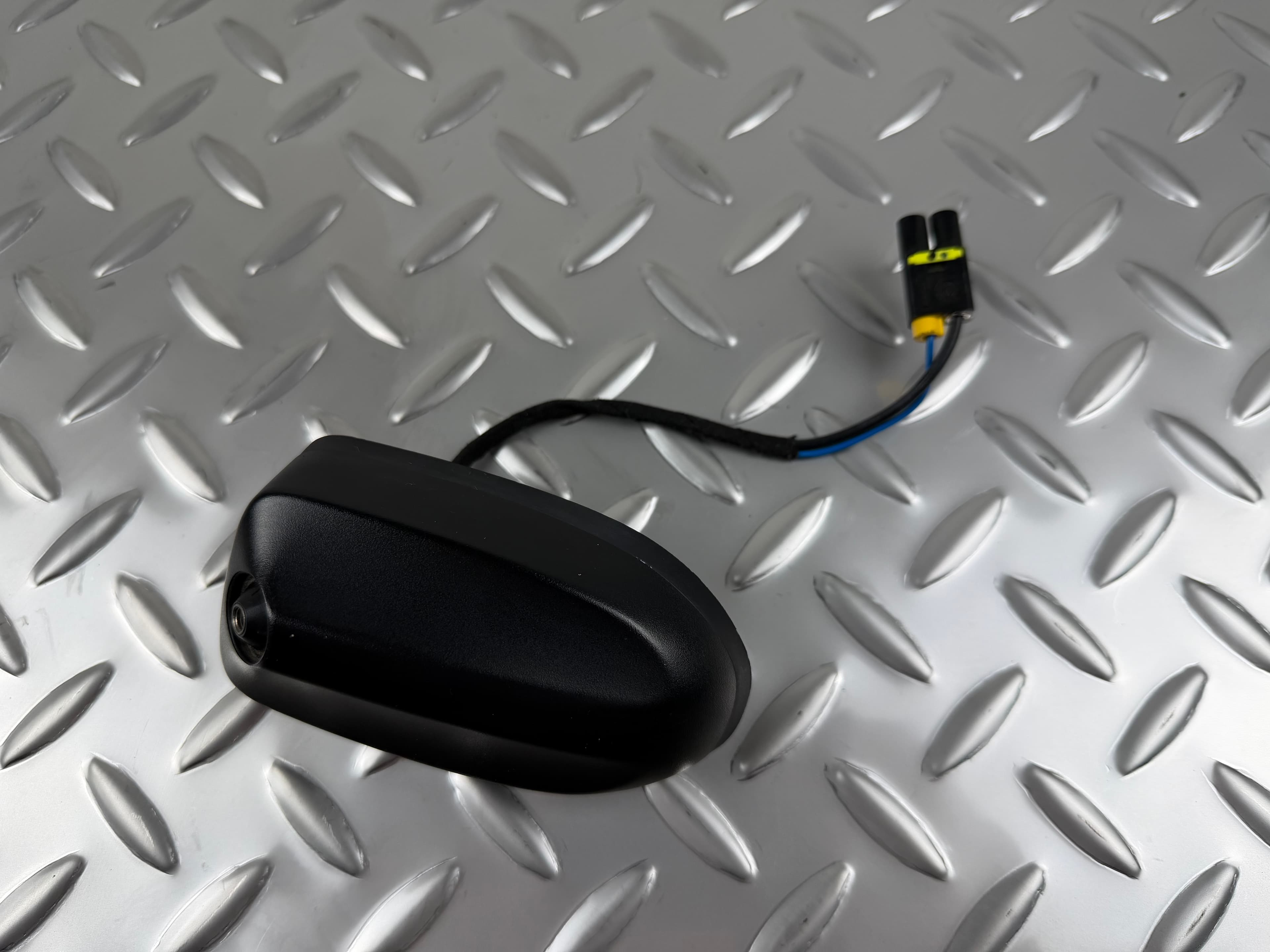 Антена гніздо Ford Escape MK3 13-19