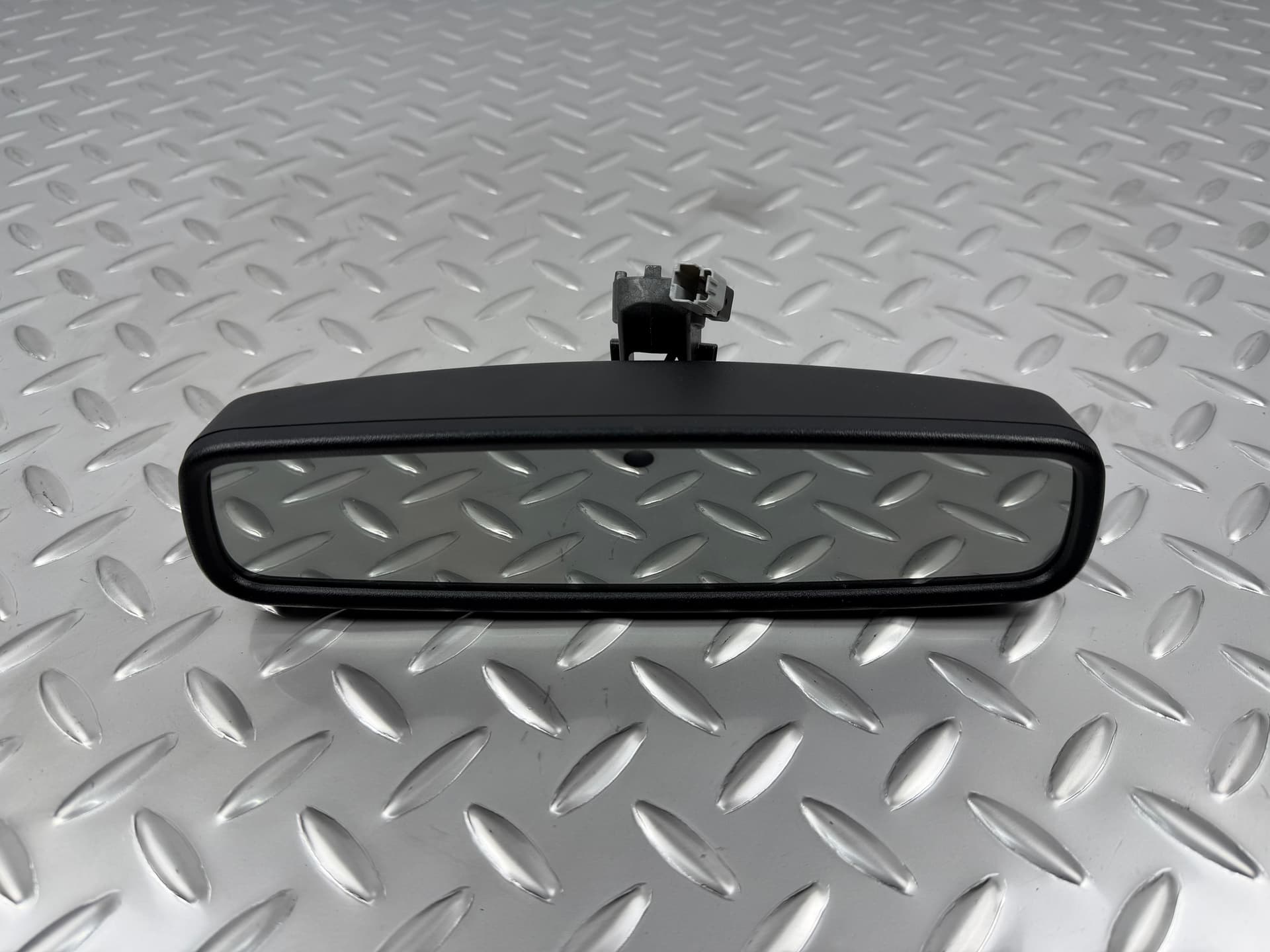 Дзеркало внутрішньосалонне Ford Escape MK3 13-19 з автозатемнення - фото 1