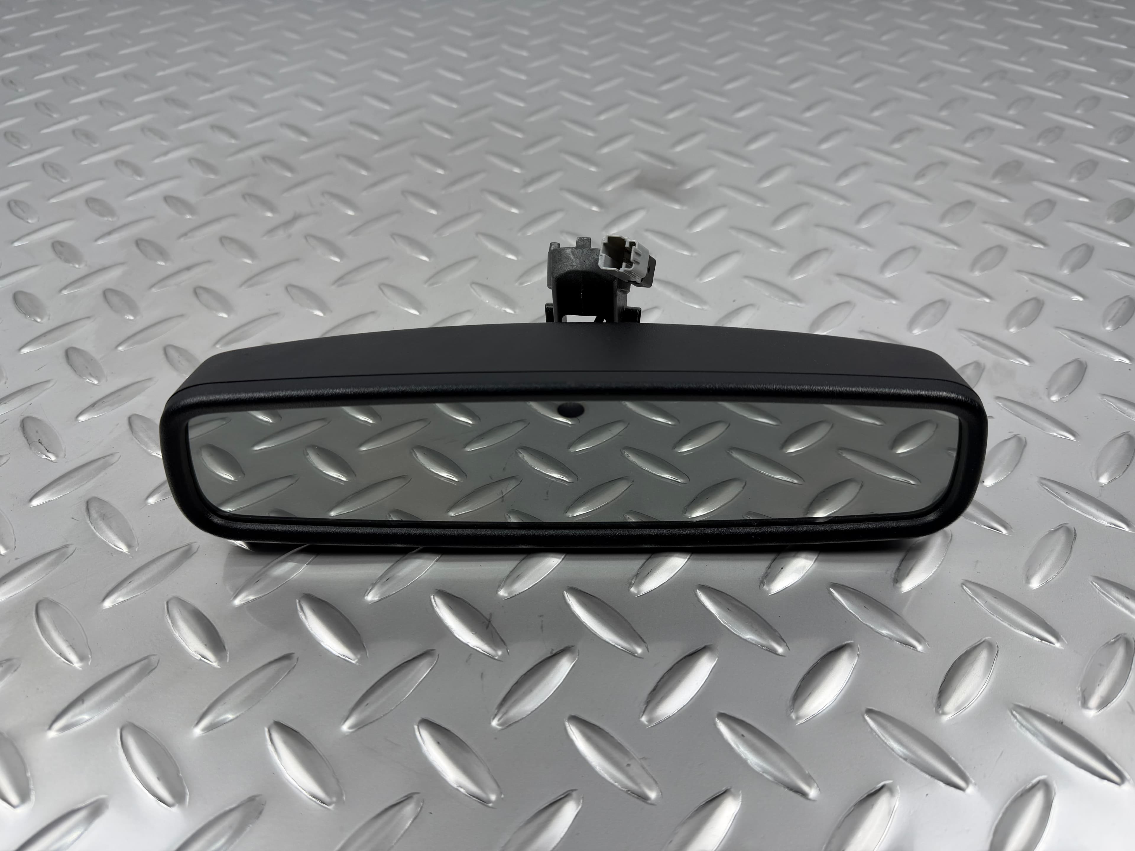 Дзеркало внутрішньосалонне Ford Escape MK3 13-19 з автозатемнення