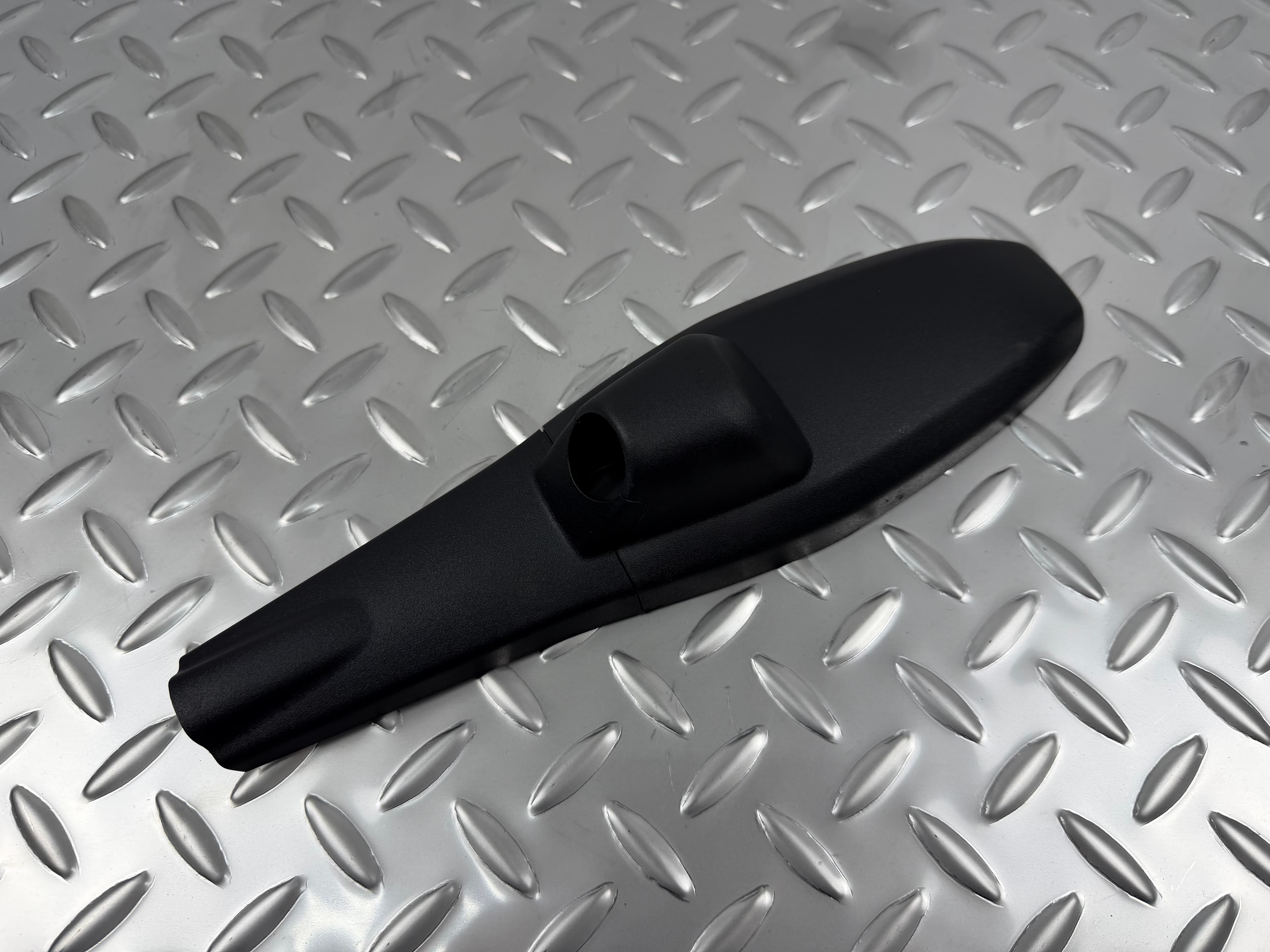 Накладка дзеркала внутрішньосалонного Ford Escape MK3 13-16 під датчик дощу, чорна, 2 частини