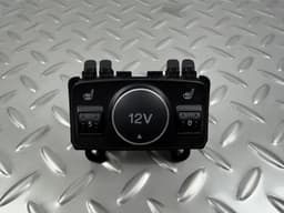 Кнопки керування підігрівом сидінь Ford Escape MK3 13-16 з прикурювачем - превью 1