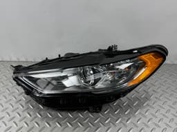 Фара передня ліва Ford Fusion mk5 17-20 галоген, без DRL - превью 1