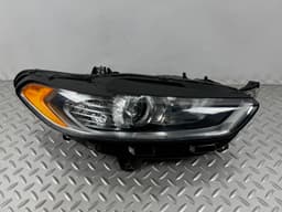 Фара передня права Ford Fusion mk5 13-16  - превью 1