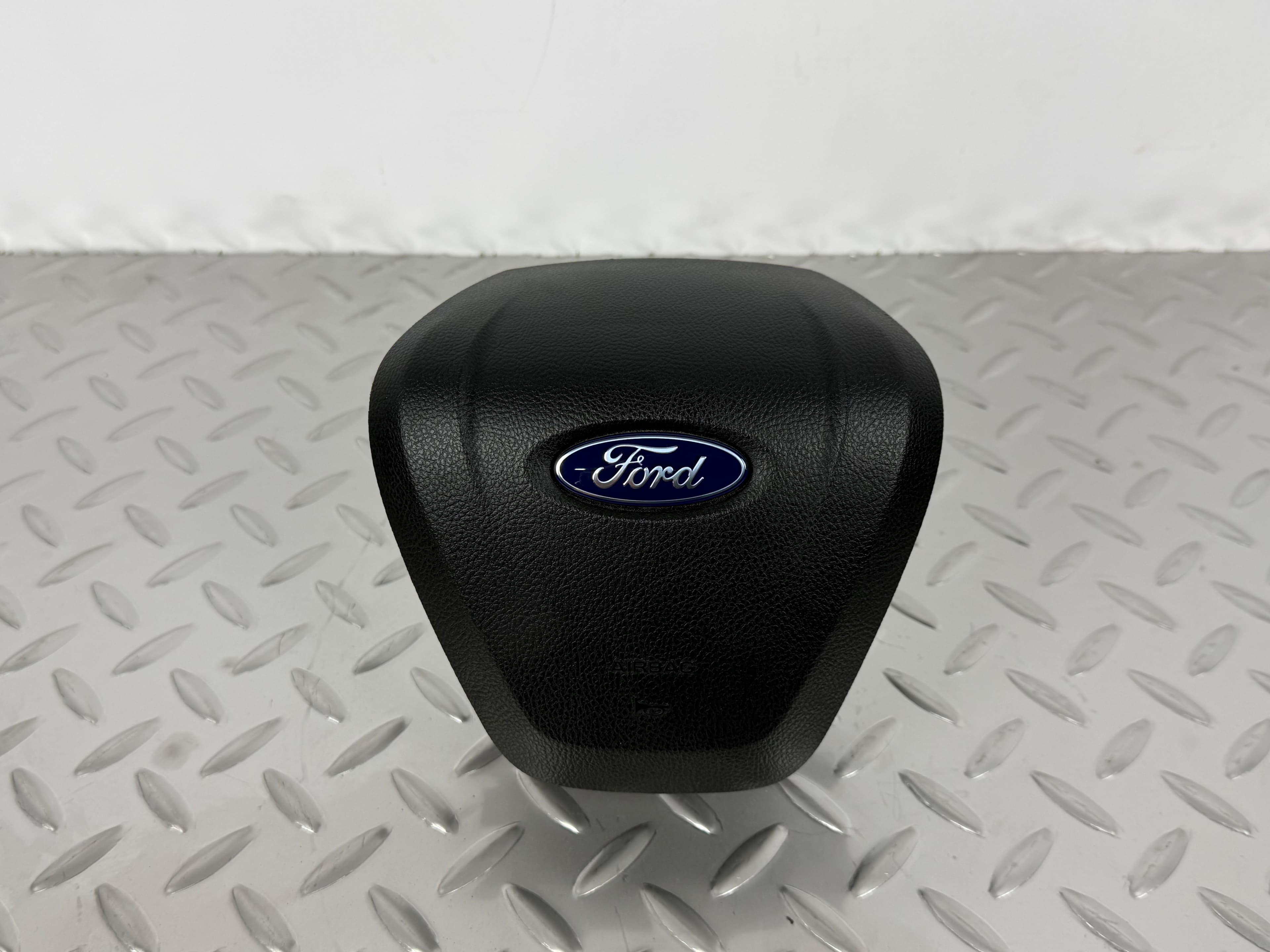 Подушка безпеки airbag в кермо водійська Ford Fusion mk5 13-20 чорна