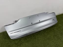 Накладка кришки багажника Ford Fusion mk5 19-20 під номер срібло JS - превью 2