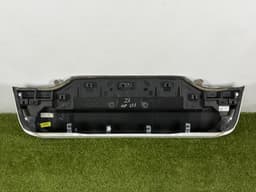 Накладка кришки багажника Ford Fusion mk5 19-20 під номер білий YZ - превью 4