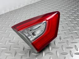 Ліхтар внутрішній кришка багажника лівий Ford Fusion mk5 13-16 LED, Titanium - превью 2